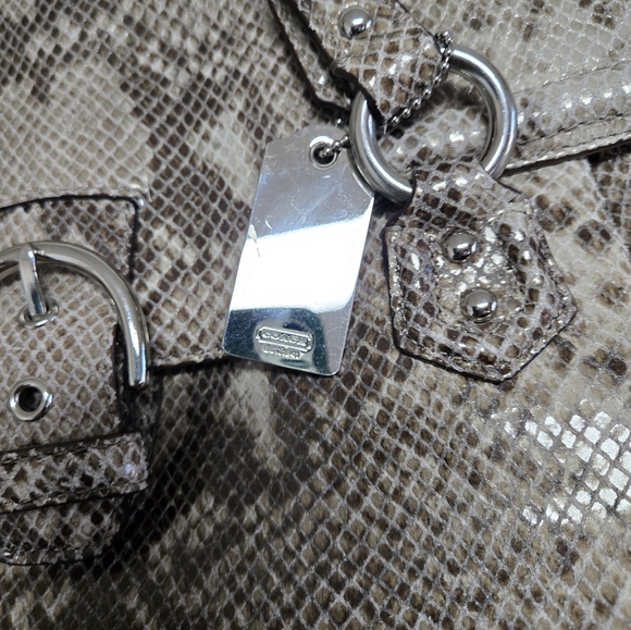 NWNT COACH CAMPBELL Tan color animal print. Very pretty. - Picture 12 of 16